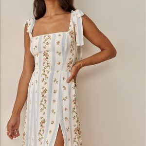 NWOT Reformation Twilight Dress Surrey